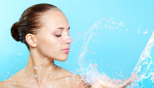 SIAMO FATTI AL 90% DI ACQUA